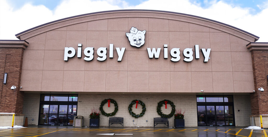 Fox Bros. Piggly Wiggly Beaver Dam