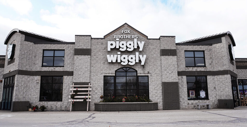 Fox Bros. Piggly Wiggly Hartland